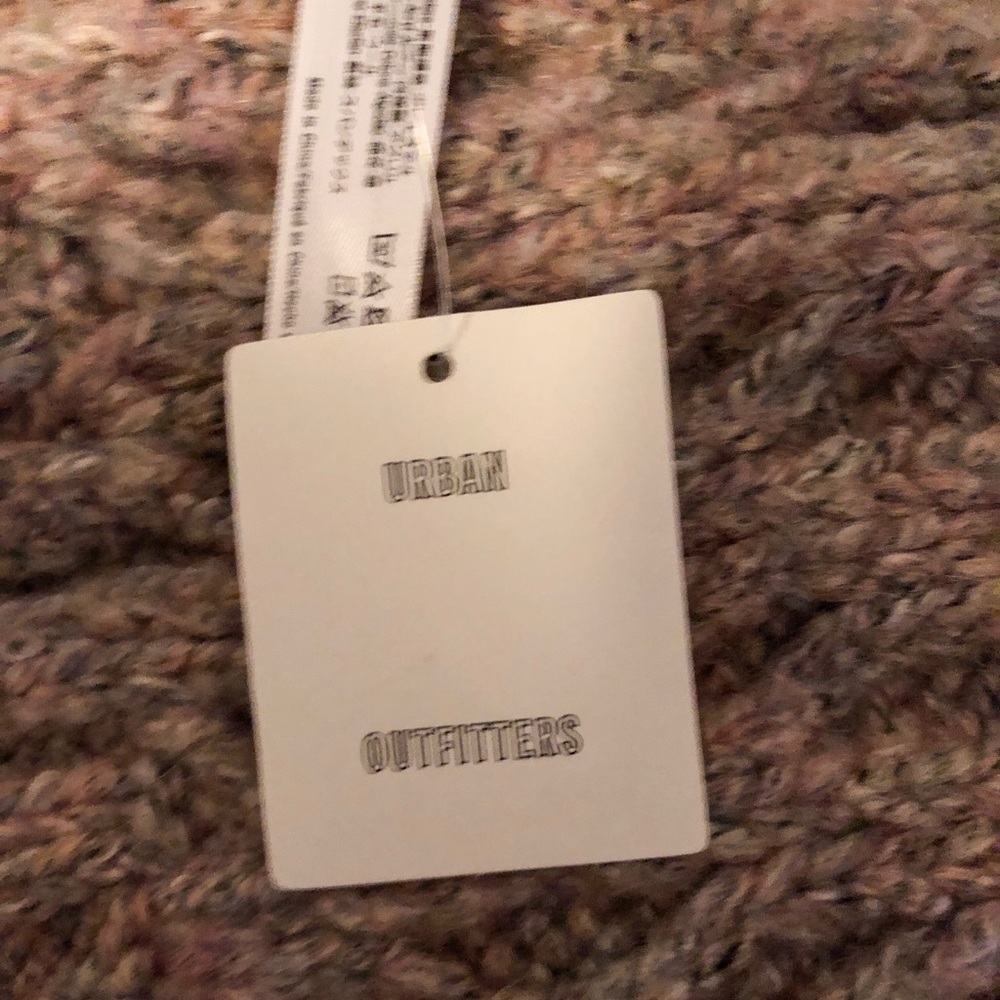 Urban Outfitters Winter Scarf - Picture 4 of 4